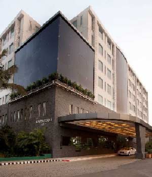 Escorts Redisson Hotel Service In Noida